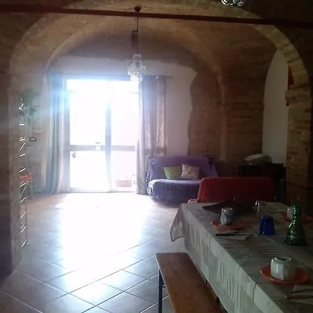 Alojamento de Acomodação e Pequeno-almoço L'incanto Di Assisi Tordandrea